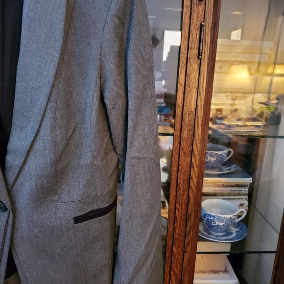 LE CHÂTEAU BLAZER - Picture 4 of 6